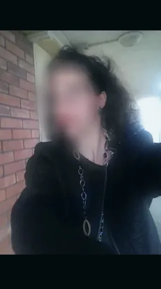 Annika, 33