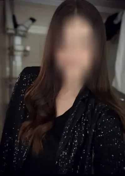 Dilara, 39