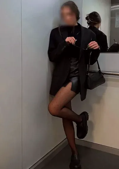 Katharina, 24
