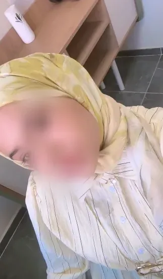 Katrin, 24