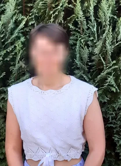 Lena, 27