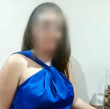 Lotta, 34