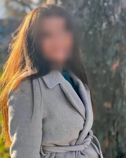 Simone, 29