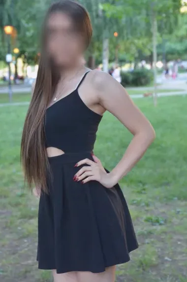 Svenja, 27